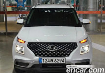 Hyundai Venue 