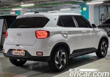 Hyundai Venue 