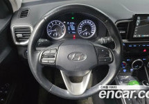 Hyundai Venue 