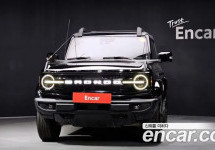Ford Bronco 