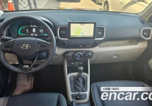 Hyundai Venue 