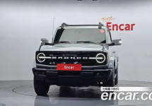 Ford Bronco 