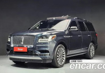 Lincoln Navigator 