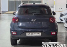 Hyundai Venue 