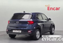 Hyundai Venue 