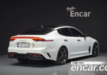 Kia Stinger 
