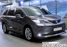 Toyota Sienna 