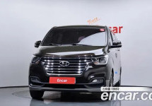 Hyundai Starex 