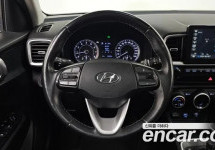 Hyundai Venue 