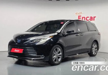 Toyota Sienna 