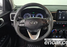 Hyundai Venue 