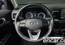 Hyundai Venue 
