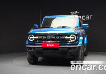 Ford Bronco 