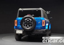 Ford Bronco 