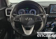 Hyundai Venue 