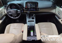 Toyota Sienna 