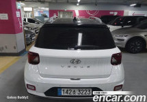 Hyundai Venue 