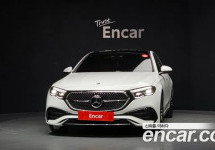 Mercedes-Benz E-Class 