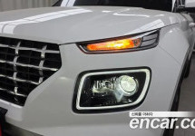 Hyundai Venue 