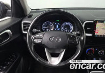 Hyundai Venue 