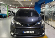 Toyota Sienna 