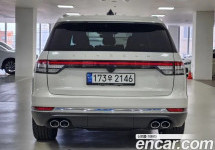 Lincoln Aviator 