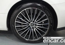 Mercedes-Benz Cle-Class 
