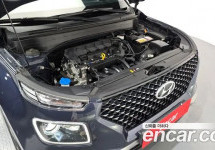 Hyundai Venue 