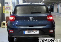 Hyundai Venue 