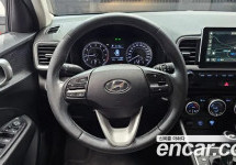 Hyundai Venue 