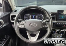 Hyundai Venue 