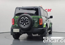 Ford Bronco 