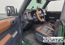 Ford Bronco 