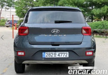 Hyundai Venue 