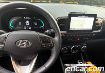Hyundai Venue 