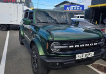 Ford Bronco 