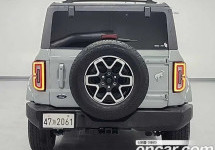 Ford Bronco 