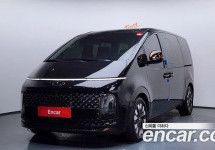 Hyundai Staria 