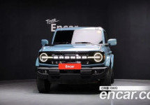 Ford Bronco 