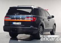 Lincoln Navigator 