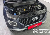 Hyundai Venue 