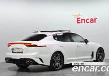 Kia Stinger 