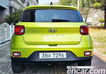 Hyundai Venue 