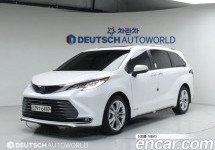 Toyota Sienna 
