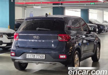 Hyundai Venue 