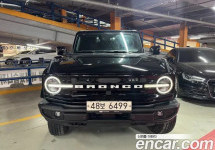 Ford Bronco 