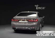 Bmw 7-Series 