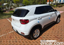 Hyundai Venue 