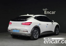 Genesis Gv60 