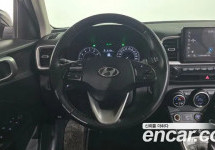 Hyundai Venue 